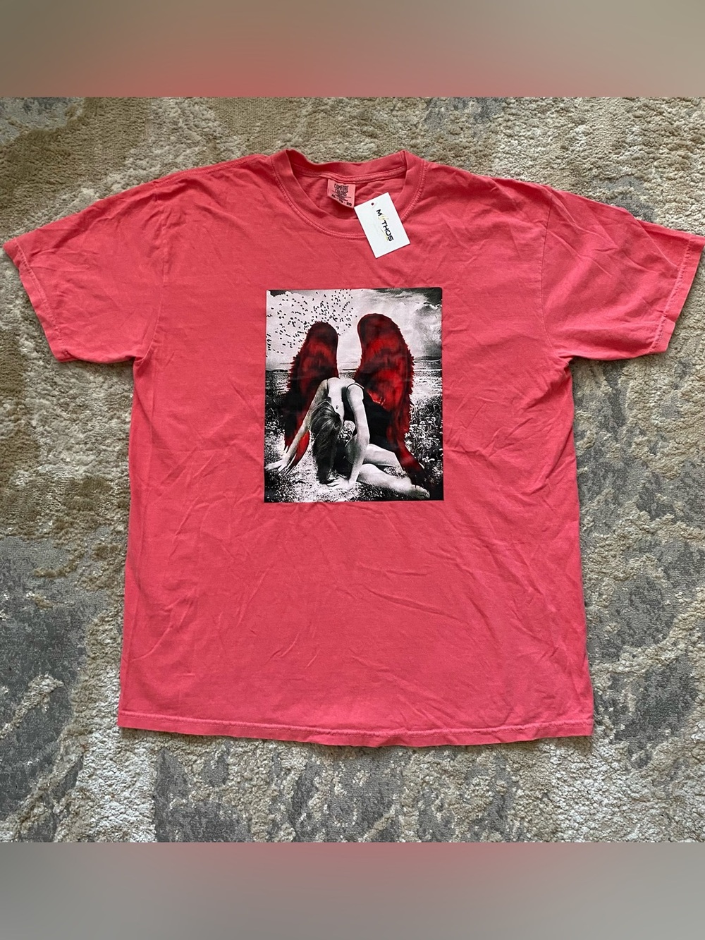 NWT Comfort Colors Coral Red Fallen Angel Graphic Tee XL